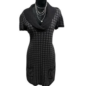 Style & Co Checked Sweater Dress M  V-Neck Midi  Pockets